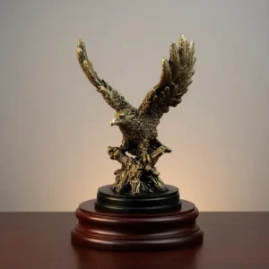 Figura Decorativa Águila Dorada Mide 13.5x9cm Cod:25929